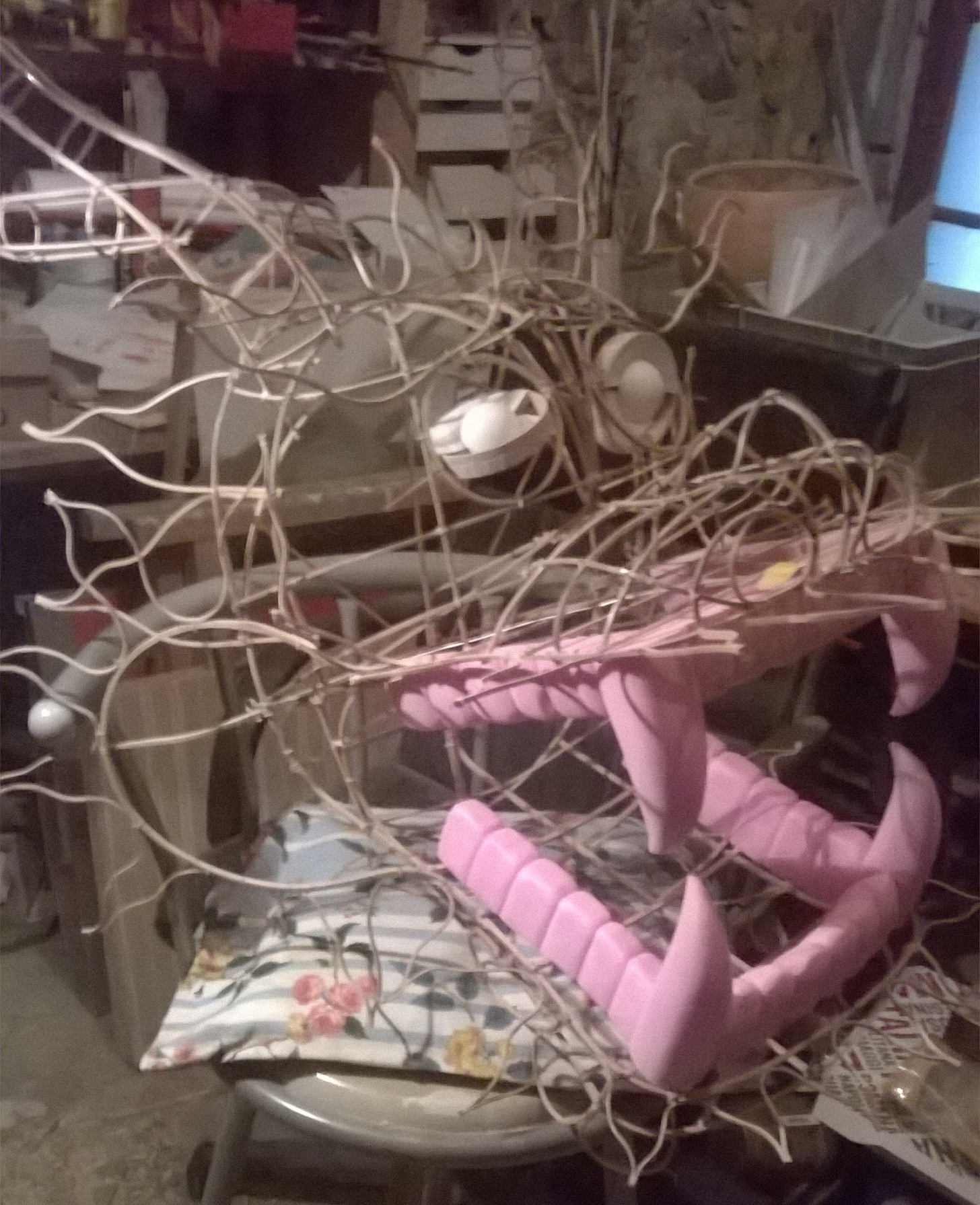 https://www.manubambou.fr/user_data/images/alpho-le_dragon_blanc/fabrication-dragon_blanc-005.jpg